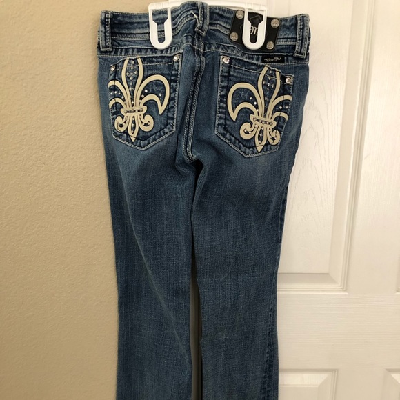 Miss Me Jeans - Picture 2 of 2